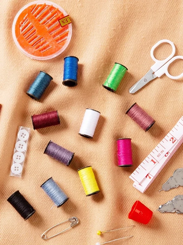 DIY工具セット 女子向けの家庭用縫製ボックスセットとは？
