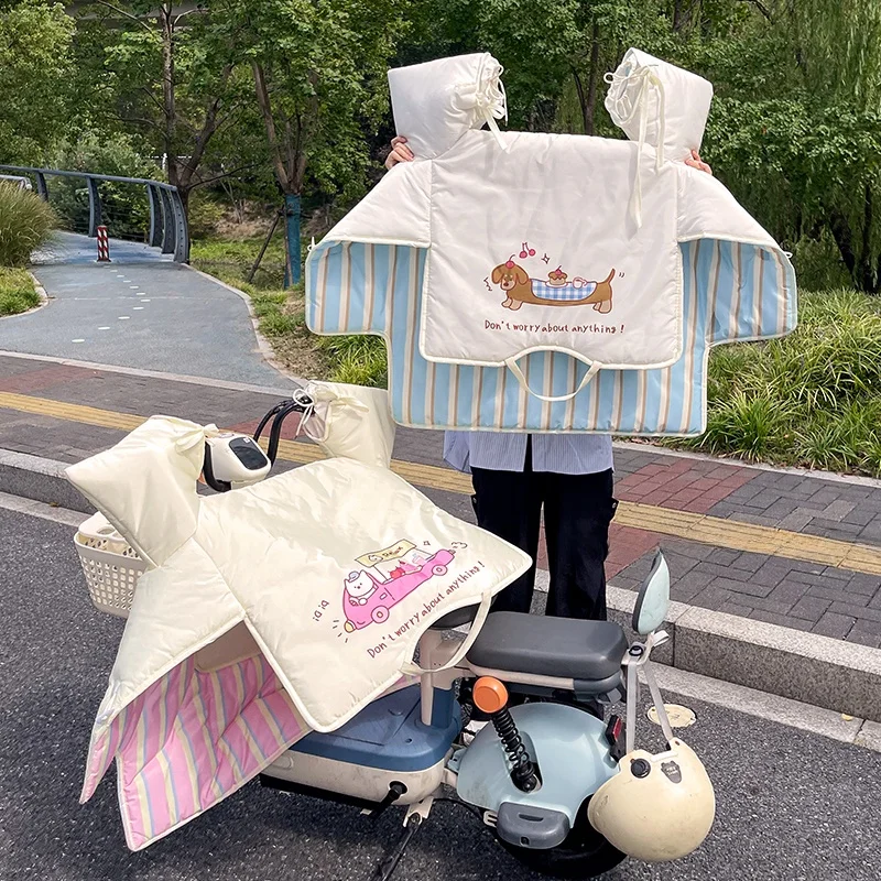 可愛い電動バイク用風防カバー：保温・厚手・防風防雨機能を実証