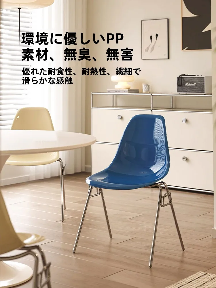 カウンター椅子を選ぶべきタイミングは？リアルな使い方と選び方のすべて