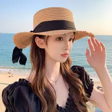 洗練されたデザインのストローハット【リボン付き・日焼け防止・ビーチ用・カジュアル】
