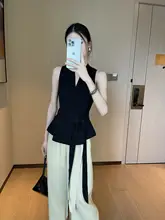黒のVネックノースリーブブラウス【ウエストリボン・夏用・スリム効果・通勤対応】