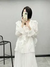優しい色合いのVネックブラウス【フリル袖・長袖・白雪バイアスシフォン】