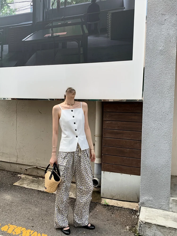 私服で何を買うべきか悩み中？エレガントな肌理感のセットアップが解決する3つの理由
