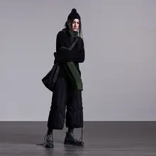個性的なデザインのメンズニットセーター【冬用・オーバーサイズ・ハイネック・配色】
