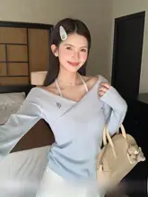 オフショルダー上衣【ブルー・ニット・春秋用】