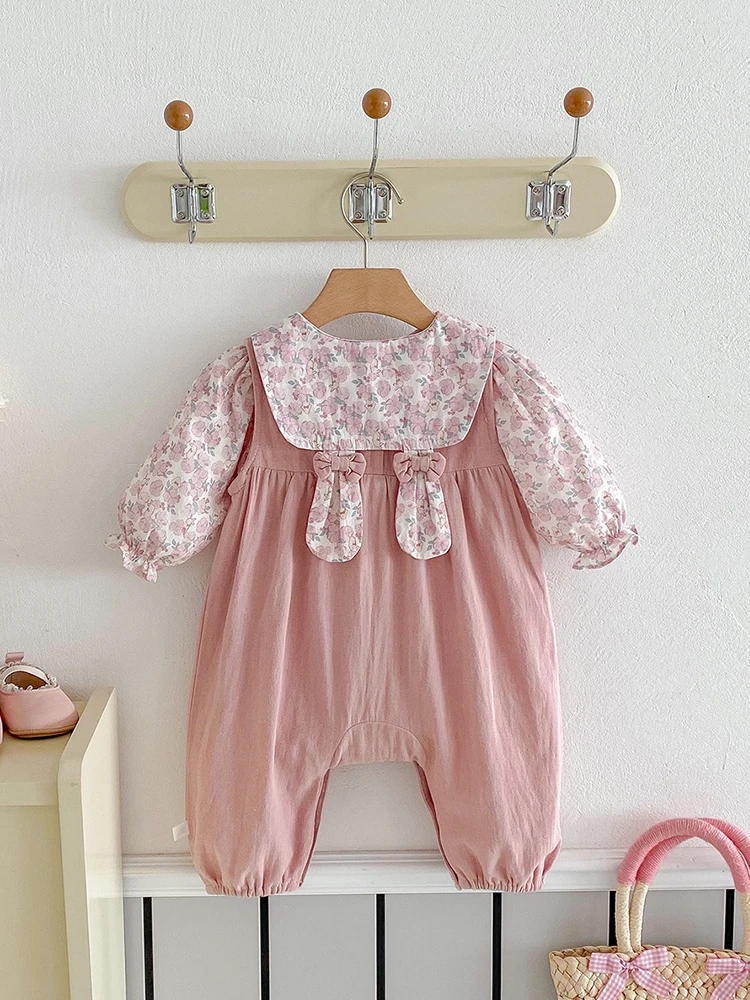 春の赤ちゃん服で悩んでいるなら、この花柄ボディスーツが救う！