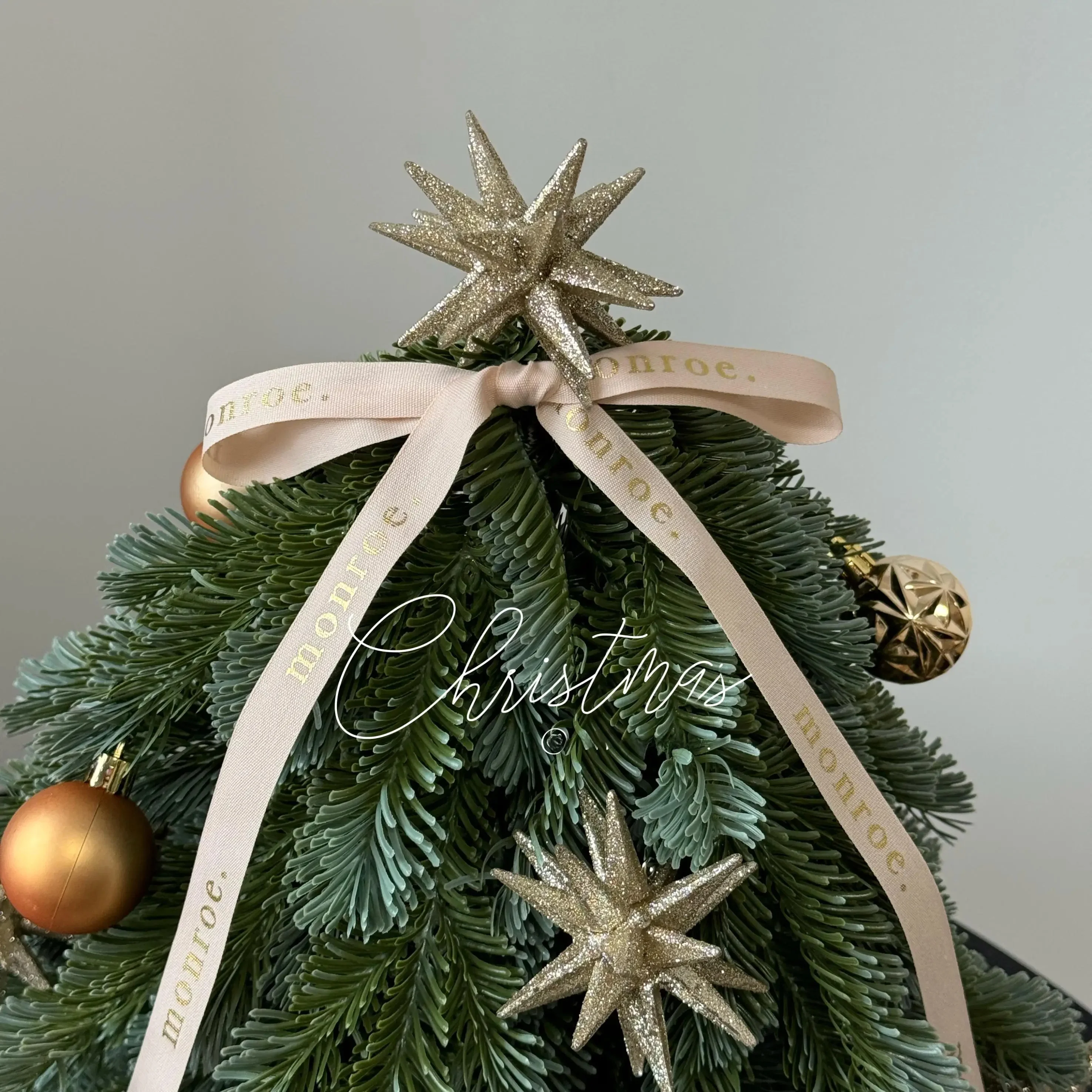 クリスマス職場で贈るプレゼント、本当に気遣いが伝わるのか？