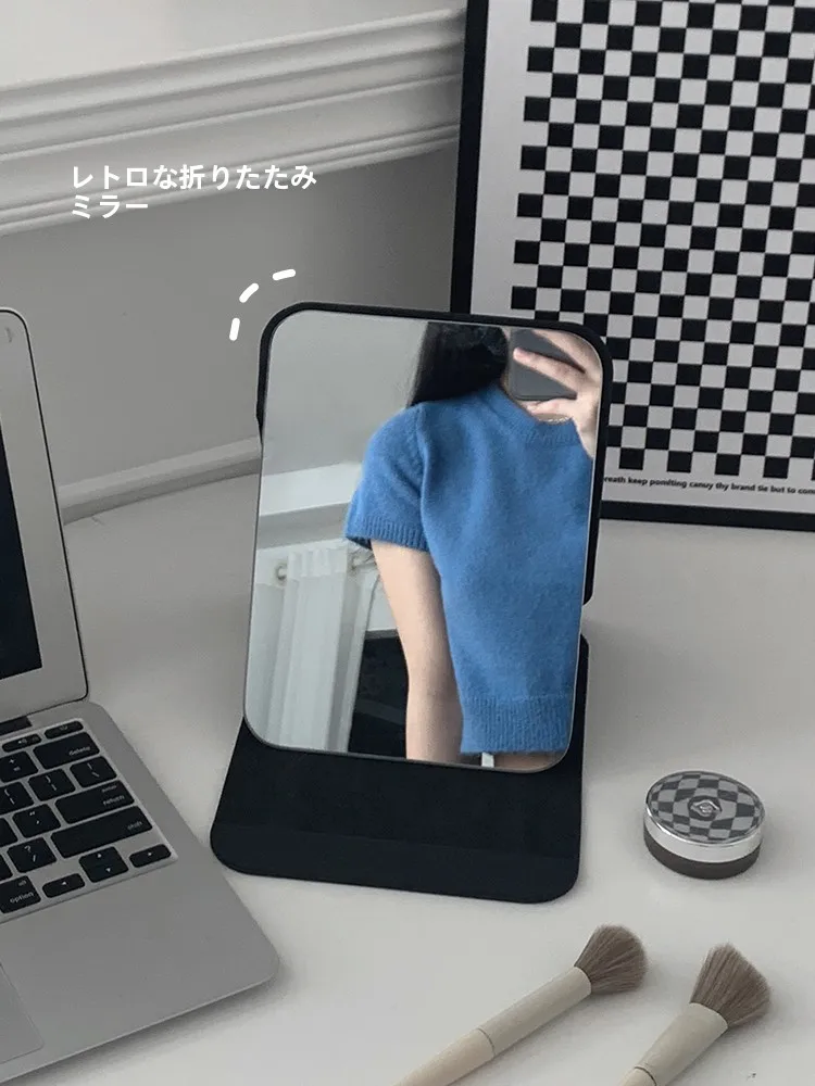 折りたたみ式化粧鏡：学生用デスクトップ設置のコンパクトデザインと持ち運び可能性