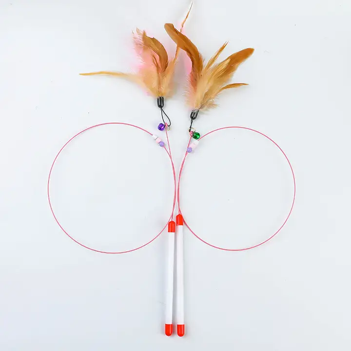 猫のおもちゃ 交換可能な羽根付きフェザー付きロッド【スチール製・曲がる長杆・楽しい遊び用】