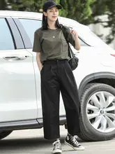 カーキ色の女性用ワークパンツ【夏用・薄手・フィット・ワイドレッグ】（セットアップ対応）