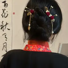 ヘアコーム ヘアアクセサリー レディース ベルベット パール タッセル チャイナテイスト 結婚式 花嫁 お色直し 赤
