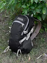 軽量デザインの防水登山リュックサック【男女兼用・ハイキング・旅行用】