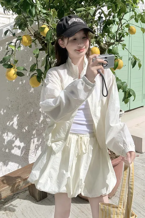 夏季リゾートコーデに最適！軽量UVカットジャケット【カジュアル・小型サイズ・フレアスカート付き】（セットアップ対応）