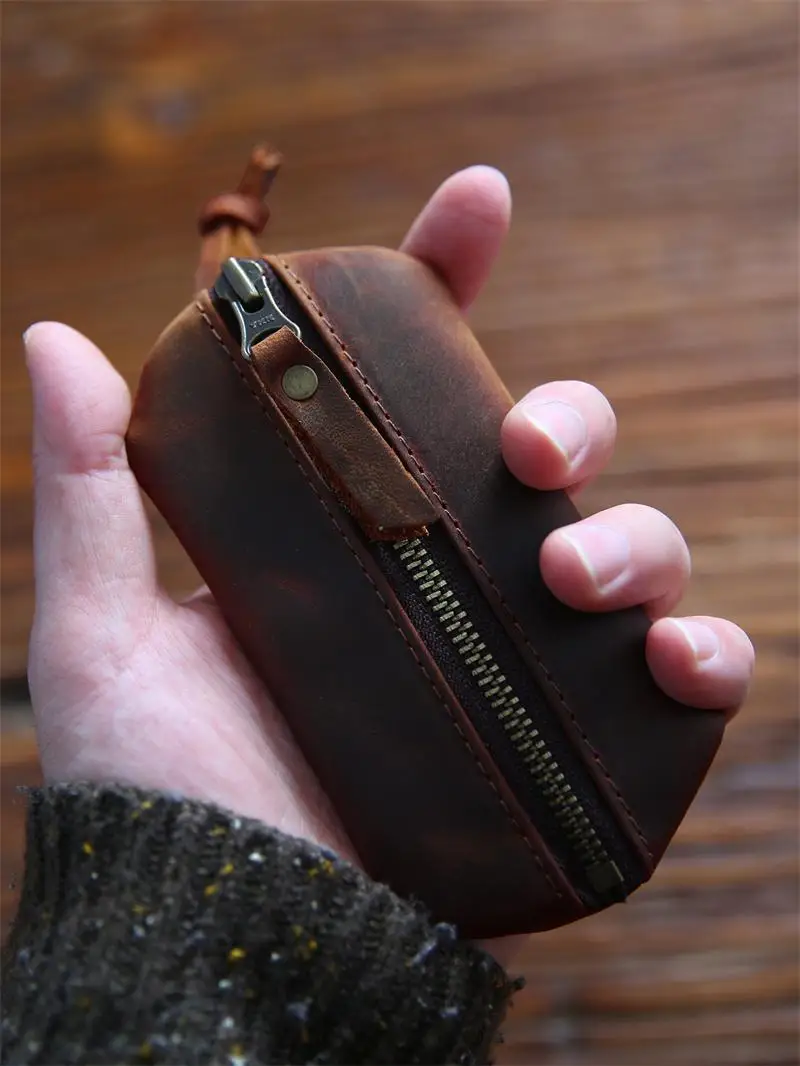 養牛人レトロ馬革キーホルダー：おしゃれで機能性を兼ね備えたメンズブランドアイテム