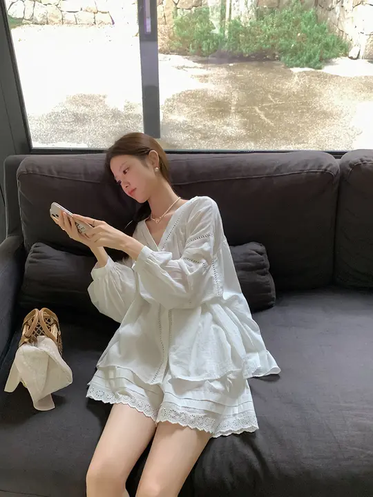100%コットン 白色 涼感セットアップ【フレンチレースシャツ・女性用・ショートパンツ】