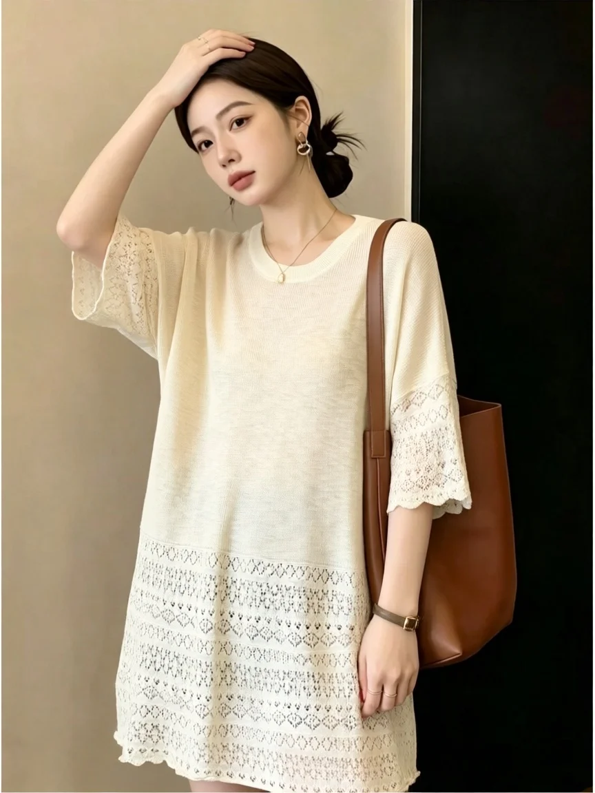 夏用透け感ニットTシャツ：通気性とスリム効果を実現するゆったりスタイル