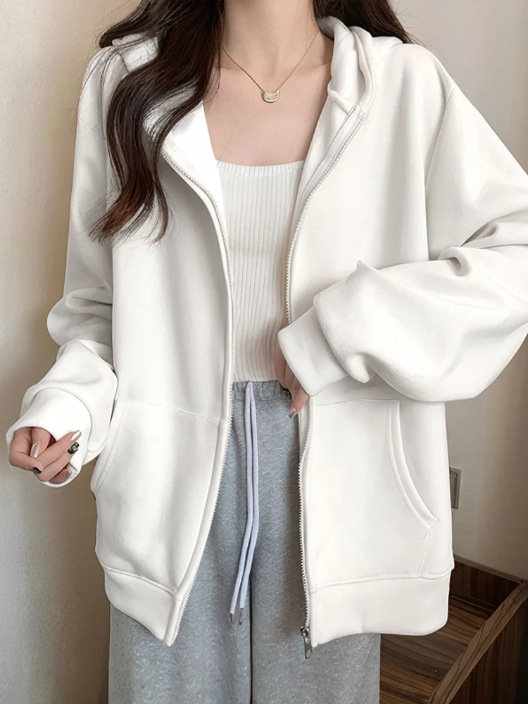 女性用ホワイトフード付きパーカー：通勤風のカジュアルスタイルに最適なフィット感と機能性