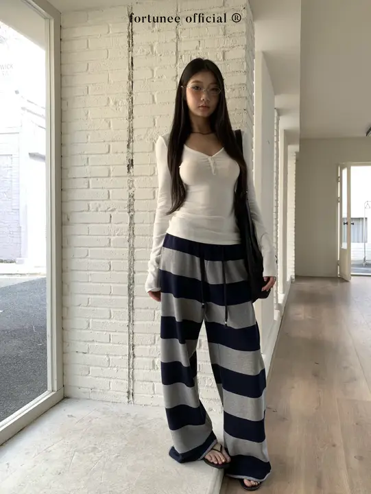 春にぴったりな粗いストライプのカジュアルワイドパンツ【フィット・ロング丈】（セットアップ対応）