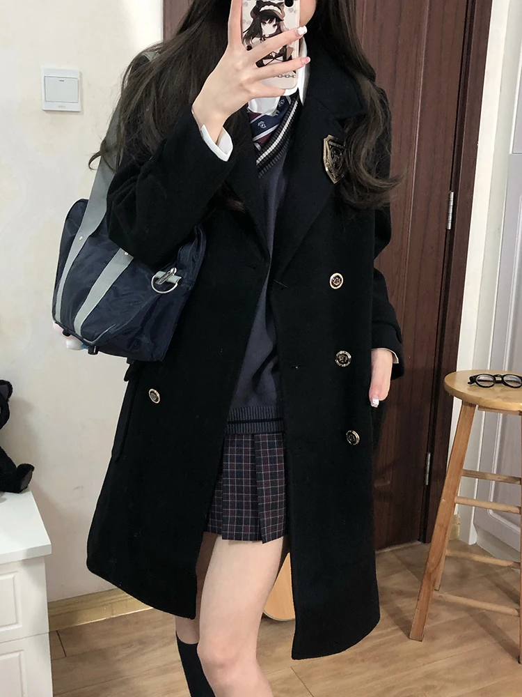 大人可愛いの本質とは？天絲ストレートデニムパンツで解説