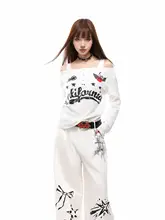 肩出しデザインの女性用長袖Tシャツ【春季・ショート丈・デザインスリーブ】