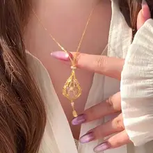 白水晶 星型デザインのネットバッグ吊り下げネックレス【伸縮可能・アクセサリー】