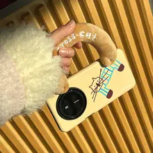 毛羽立つ手提げ型携帯電話ケース【ストラップ付き・防摔・ファー素材】