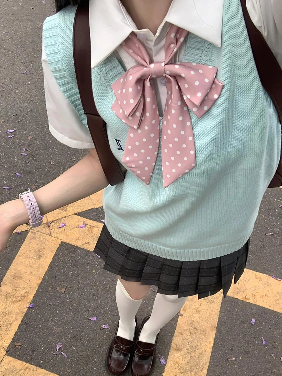 春コーデの基本と人気アイテムを徹底解説！バランスと色の組み合わせ