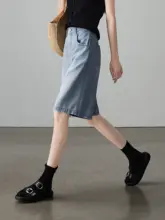 高腰デニムショートパンツ【女性用・薄手・フィット・フレアデザイン】（セットアップ対応）