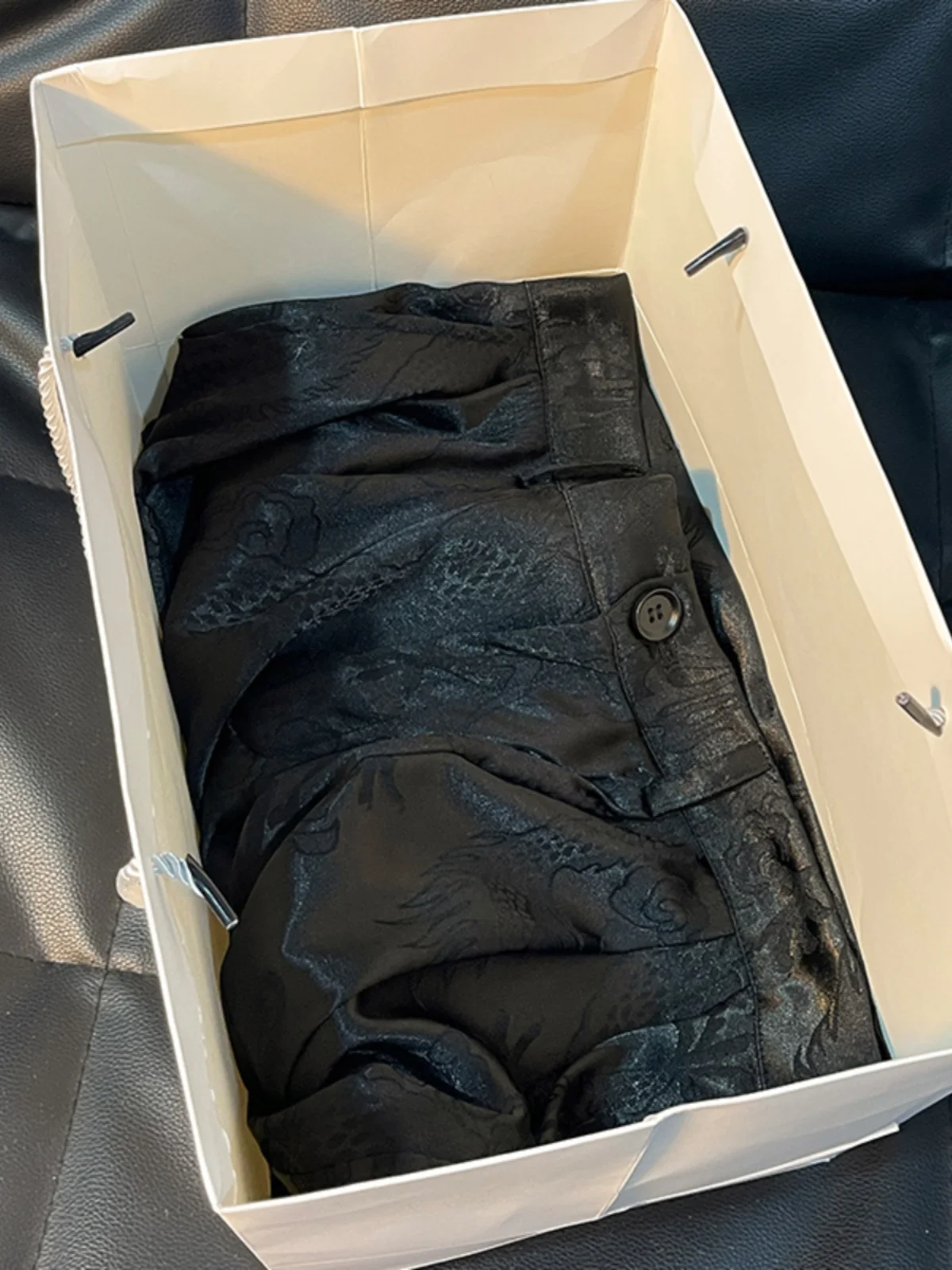 中性的服って何が好きなの？3選で、日常の着こなしを軽くし、自分らしさを保つ方法