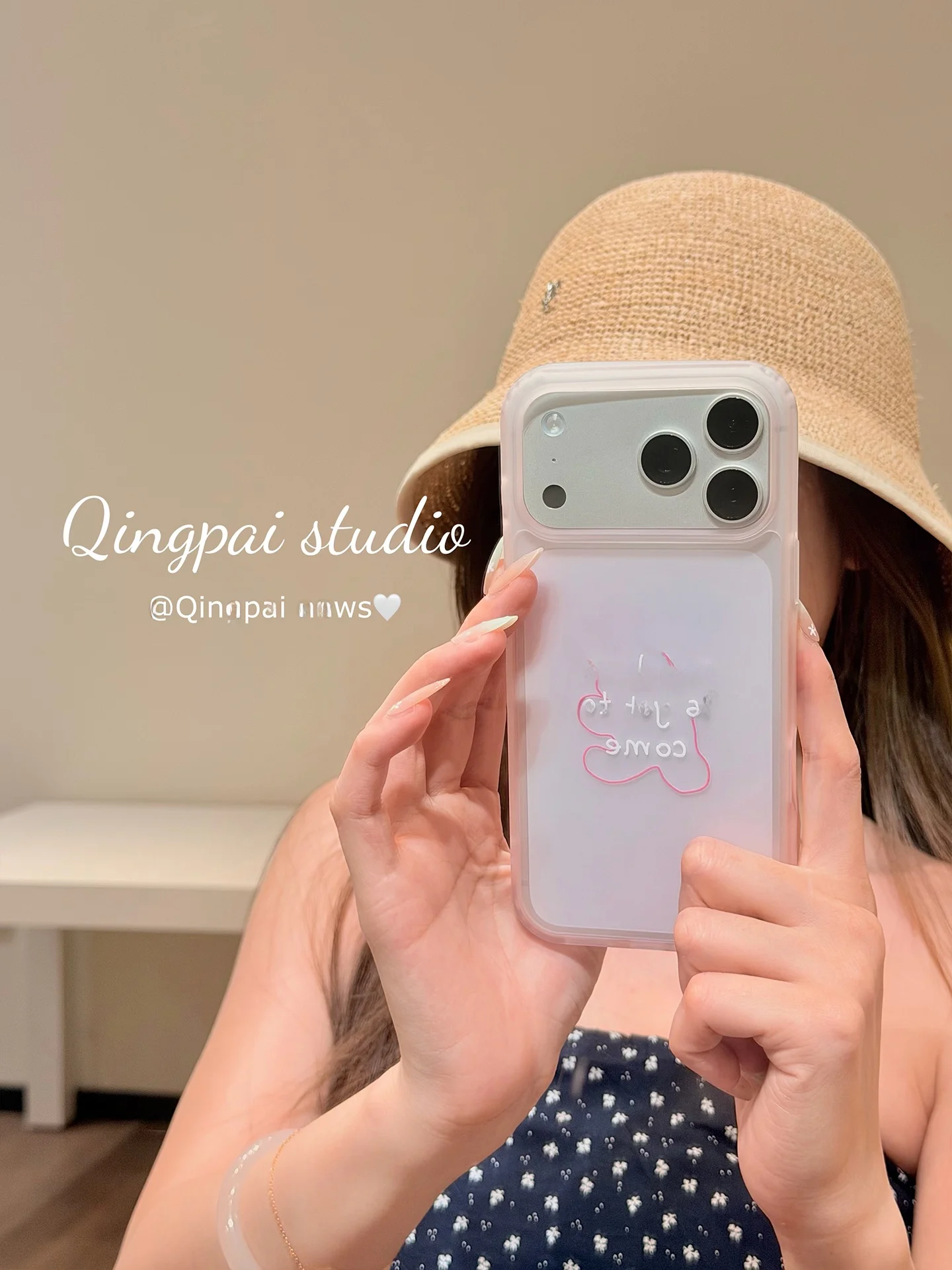 スマホケース 動物を選ぶときに迷うなら、この1つのデザインが救う