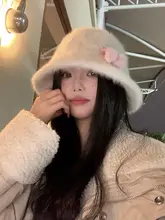 かわいいチェリーラビットファーバケットハット女性用 2025