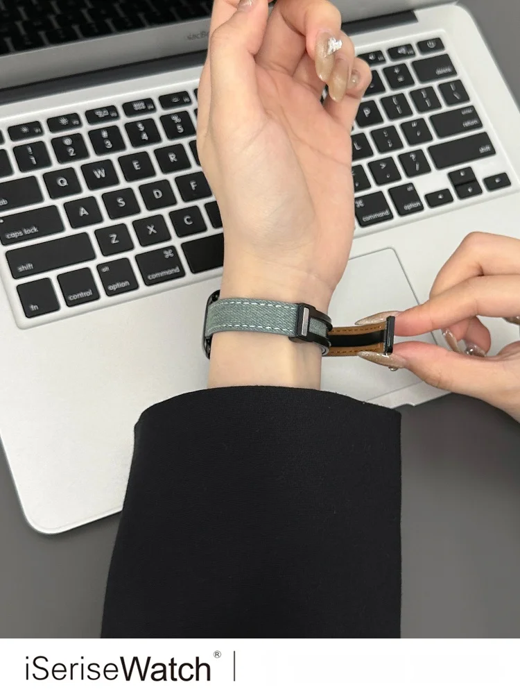 Apple Watchのゴールドに合うバンドはこれ！？レザーとデニムの磁気バンドが夏のスタイルを救う理由