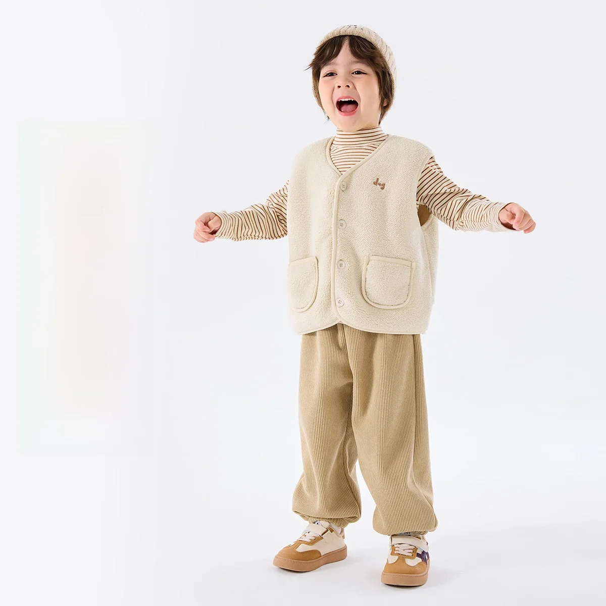 15度の気温で何を着るか？冬の日常に合うトップスとパンツの選び方とは