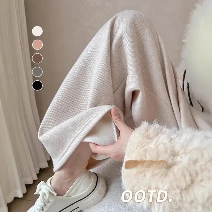細身ボアワイドパンツ【秋冬用・高腰・フィット・アクリルニット・ストレートデザイン】（セットアップ対応）