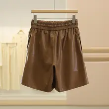 ウエストゴムのワイドレッグパンツ【皮素材・カジュアルスタイル】