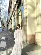 柔らかく軽やかな雰囲気！後ろリボン付きバルーンスリーブシャツ【カジュアル・コーディネートしやすい】