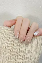 春夏にぴったり！猫眼風デザインの手作りネイルチップ【シンプル・学生向け・明るい印象】