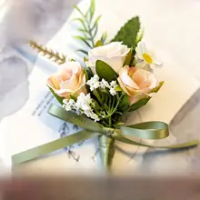 結婚式や演出に最適！子供用胸花【香槟色のバラ造花・スーツに合うデザイン】