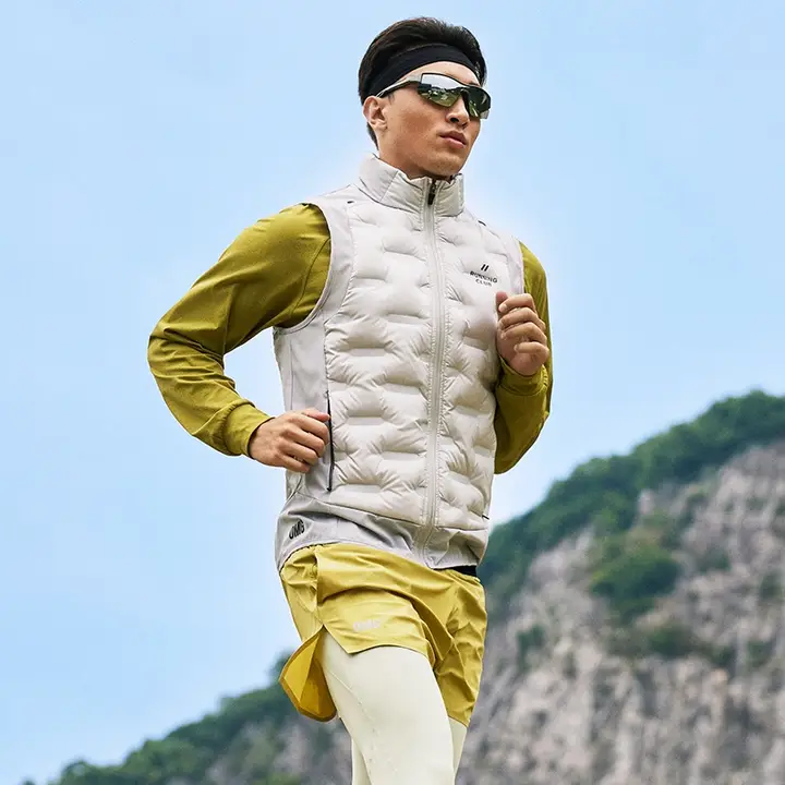 OMG軽量防風ランニングダウンベスト【冬用・三防・軽薄・メンズ】