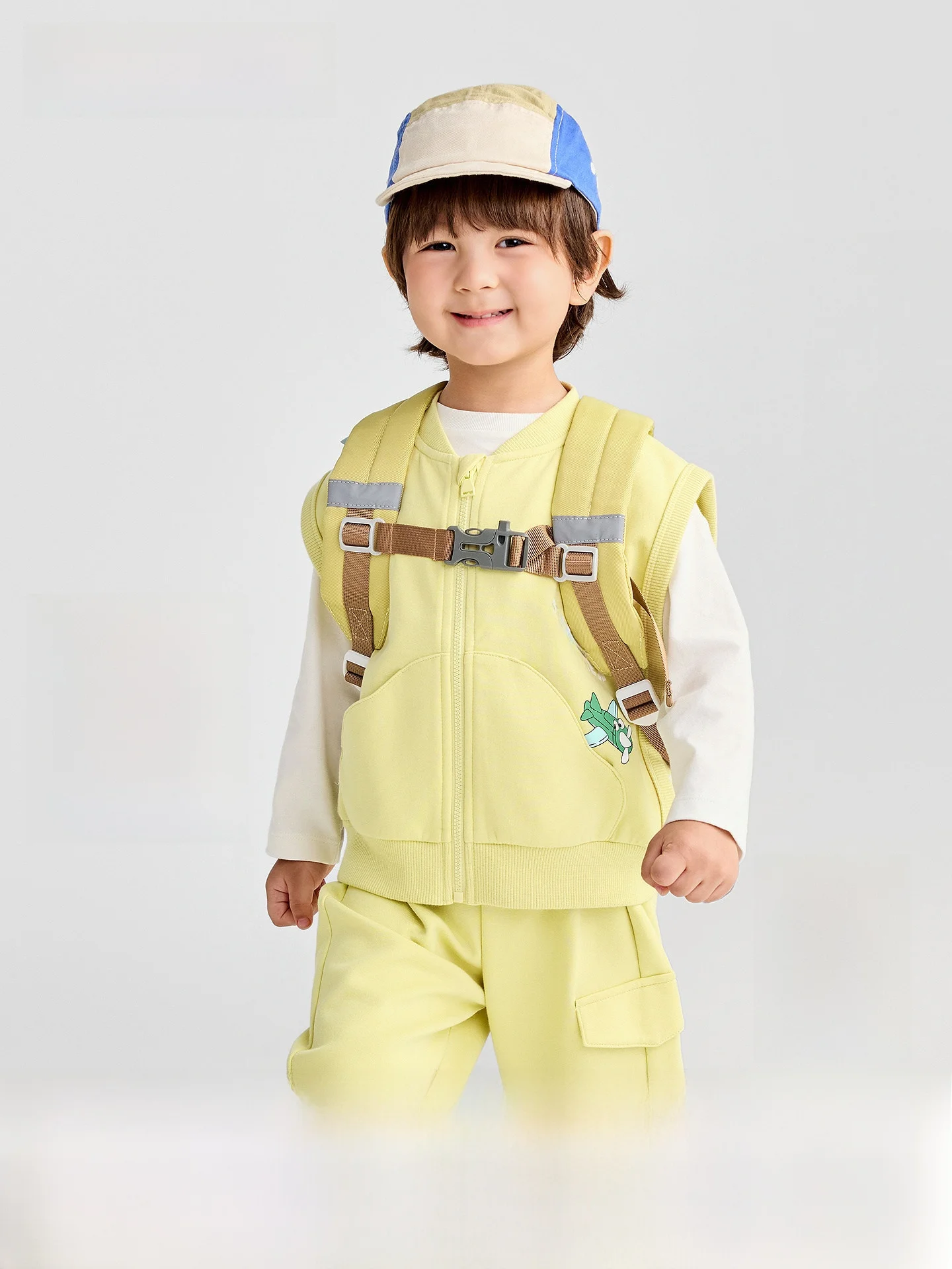 男児用ベスト付き春用カジュアルセット：1歳男の子向けおしゃれで通気性の高いセットアップ