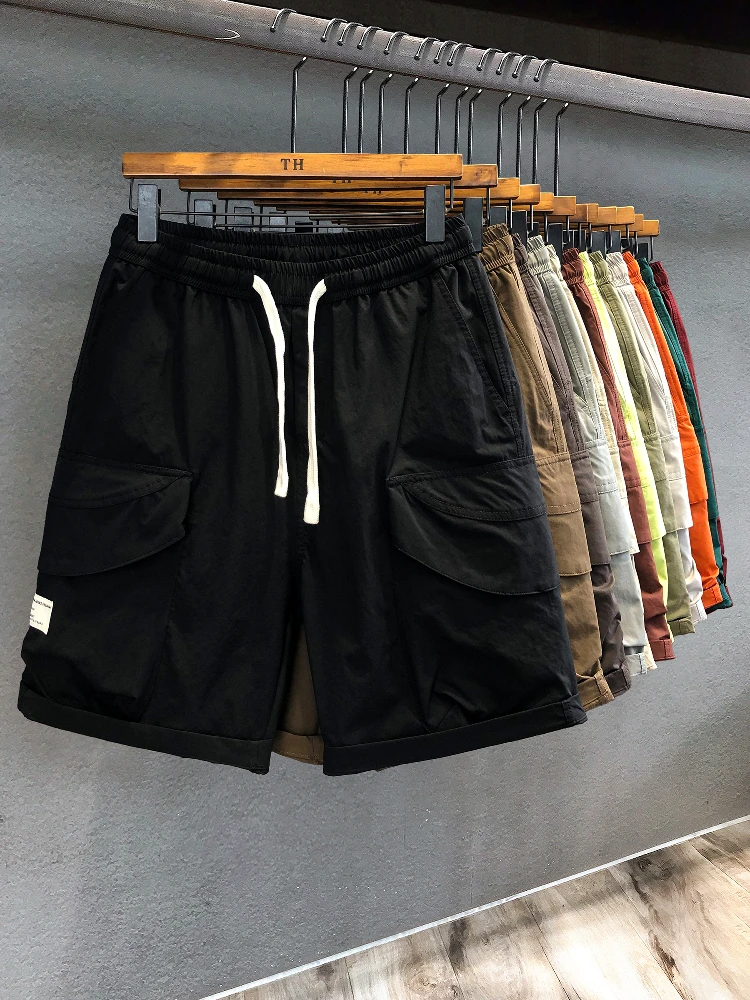 キャンプ レディース コーデ としてのアウトドアワークショートパンツ：ヴィンテージスタイルの涼感設計と実用性