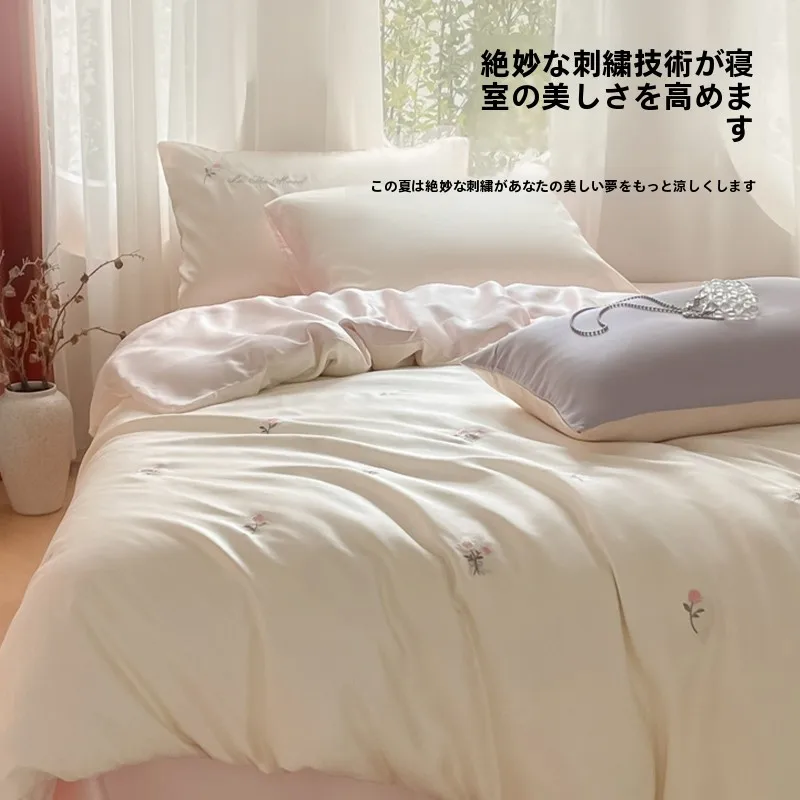 洗えるアイスシルクの寝具：涼感と高級感を実現するシーツ・カバー4点セット