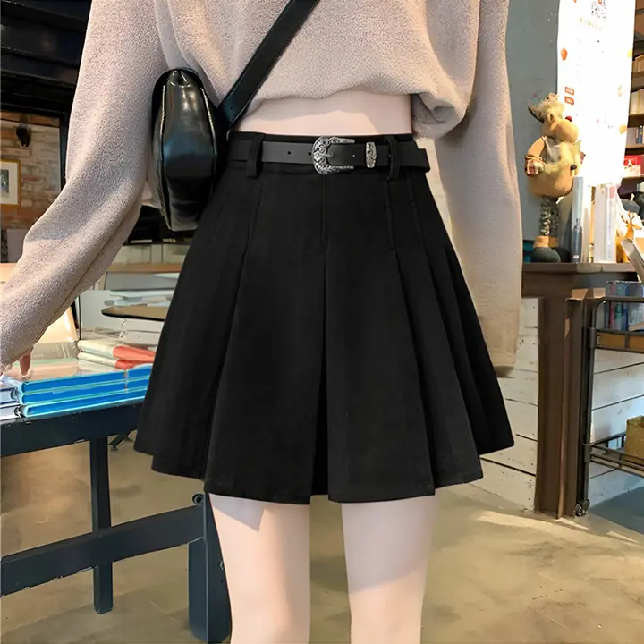 黒色ウール混プリーツスカート【ミニ丈・ハイウエスト・Aラインデザイン】
