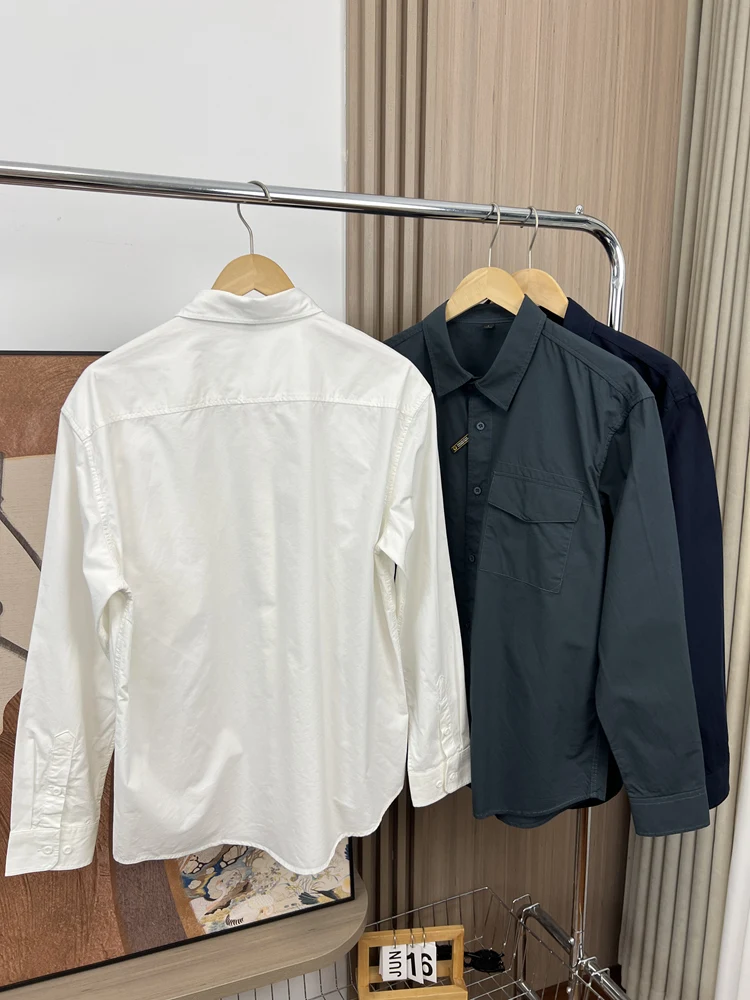 needles track crew neck shirt を選ぶべき理由は？リアルな使い方と他のブランドとの違いを解説