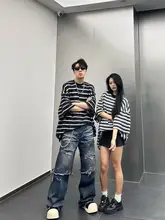 ストライプデザインのルーズフィットTシャツ【丸首・男女兼用・翻辺工法】