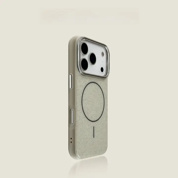iPhone用白色携帯ケース【マグネット吸着・シンプルデザイン・保護機能】