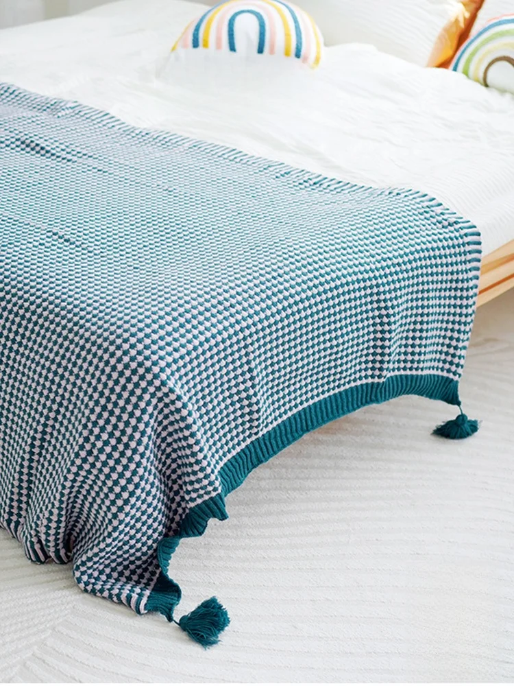throw blanket はどんな場面で使うべき？そして、どうやって選べばいいの？