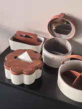 おしゃれなブラウンレザー製化粧品収納箱【浮彫りデザイン・家庭用・寝室向け】