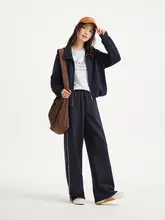 軽量のジップアップカーディガン【春用・女性用・花苞デザイン】