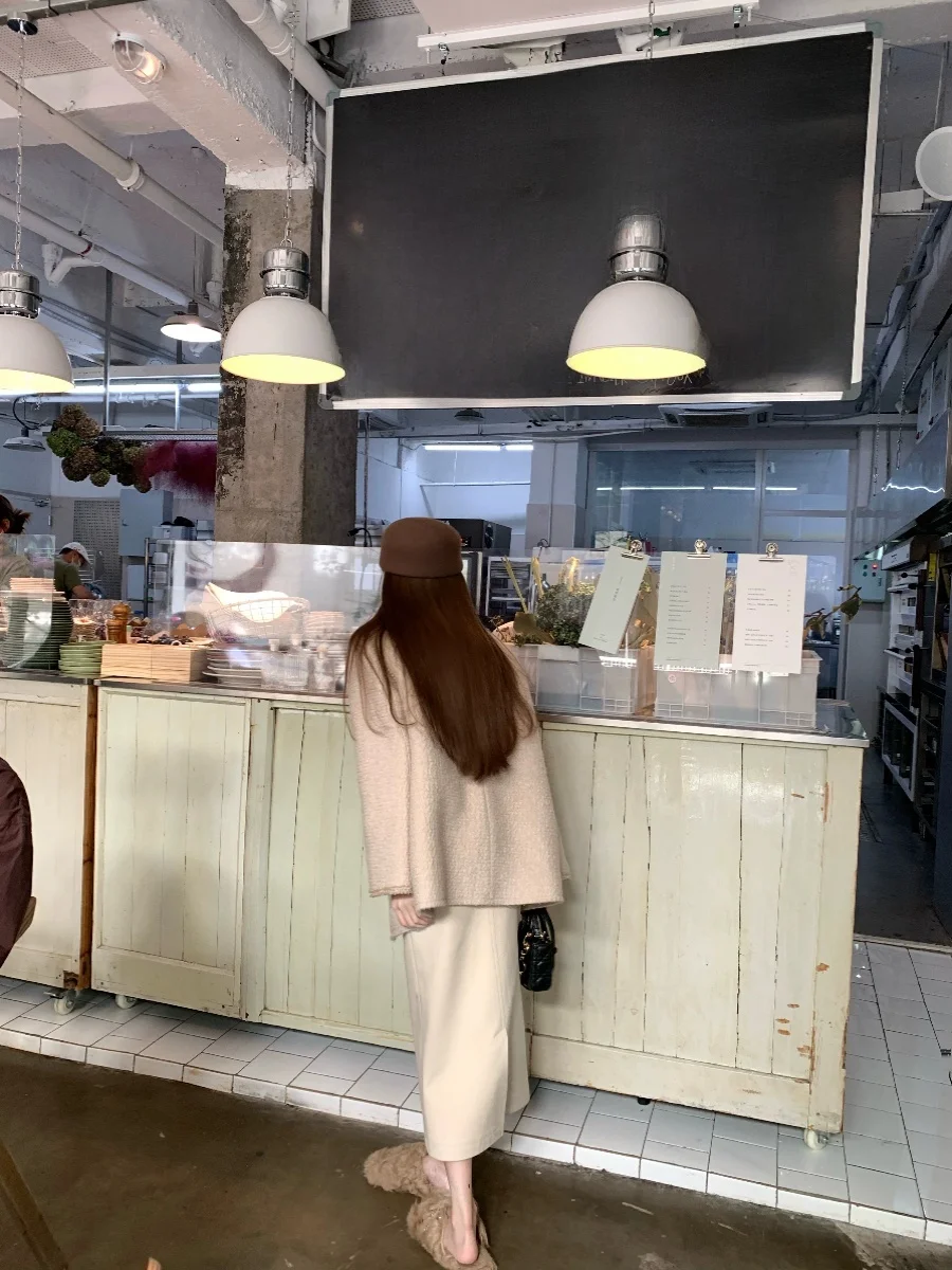 ロングスカート 白 コーデを失敗しないようにするには？